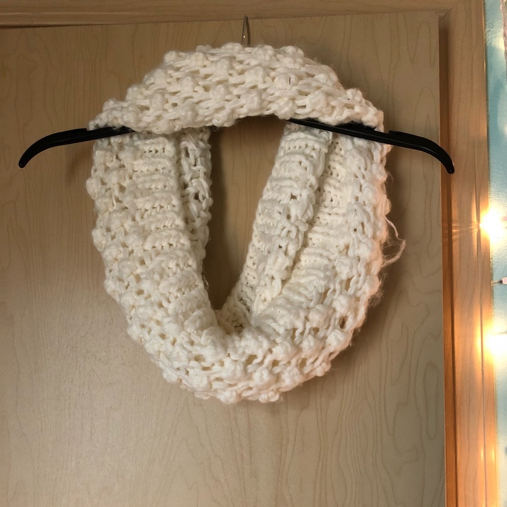 White Knitted Pullover Scarf